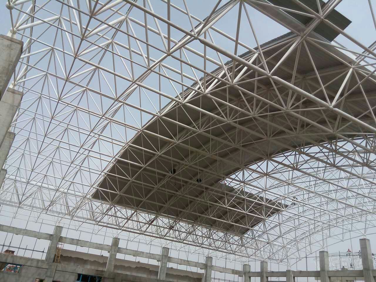 境外一汽网架